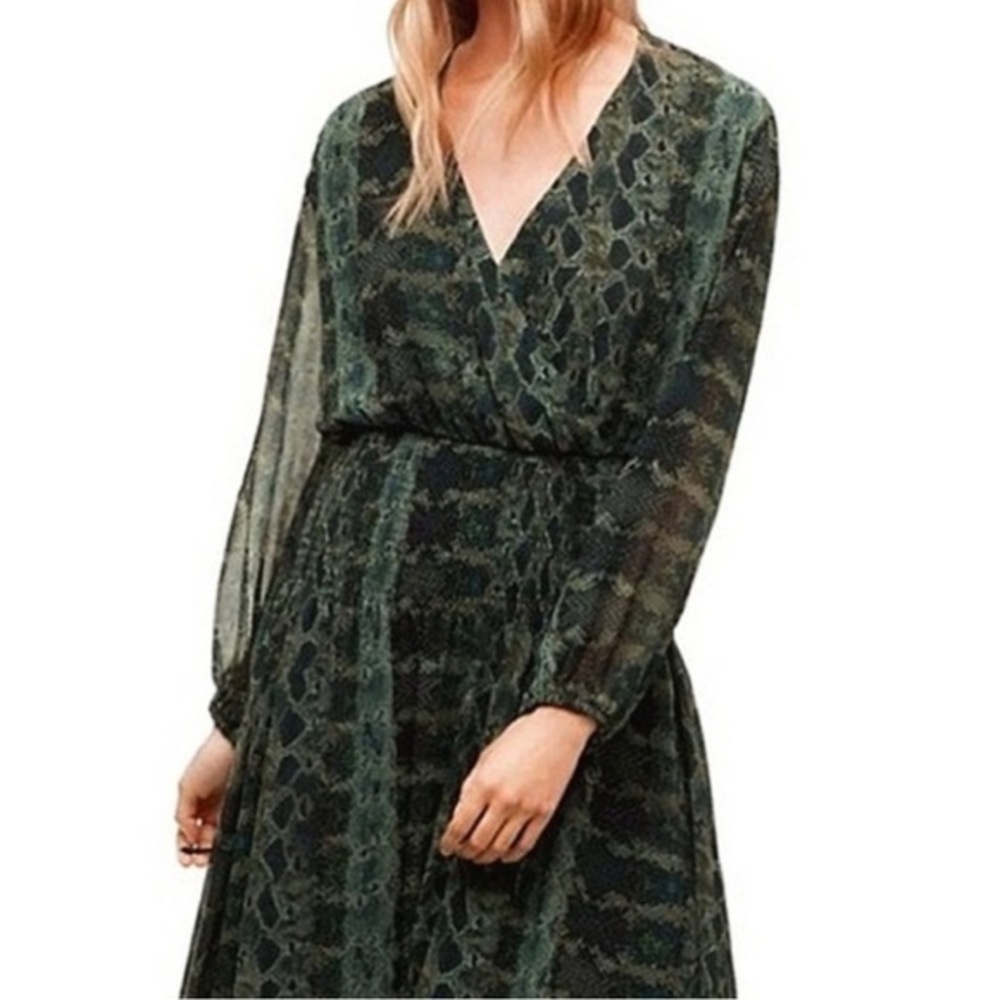 Wilfred Black and Green Snake Print Dress